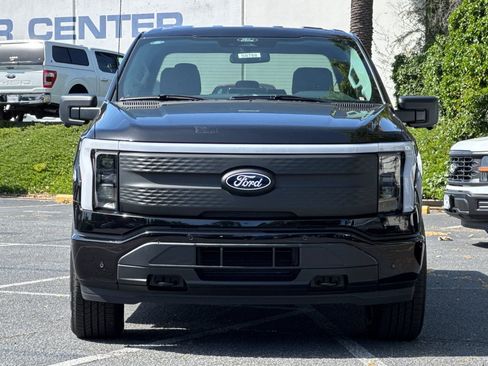 New 2025 Ford F150 Lightning Flash AWD/4WD image 3