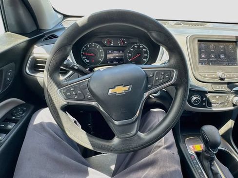 Used 2024 Chevrolet Equinox LS FWD image 11