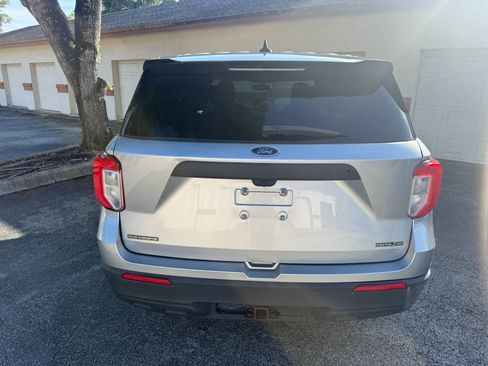Used 2021 Ford Explorer 4WD Police Interceptor image 4