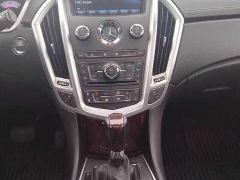 Used 2012 Cadillac SRX Luxury image 17