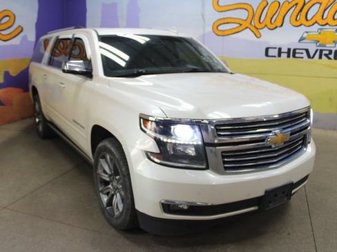 Used 2015 Chevrolet Suburban LTZ AWD/4WD image 2