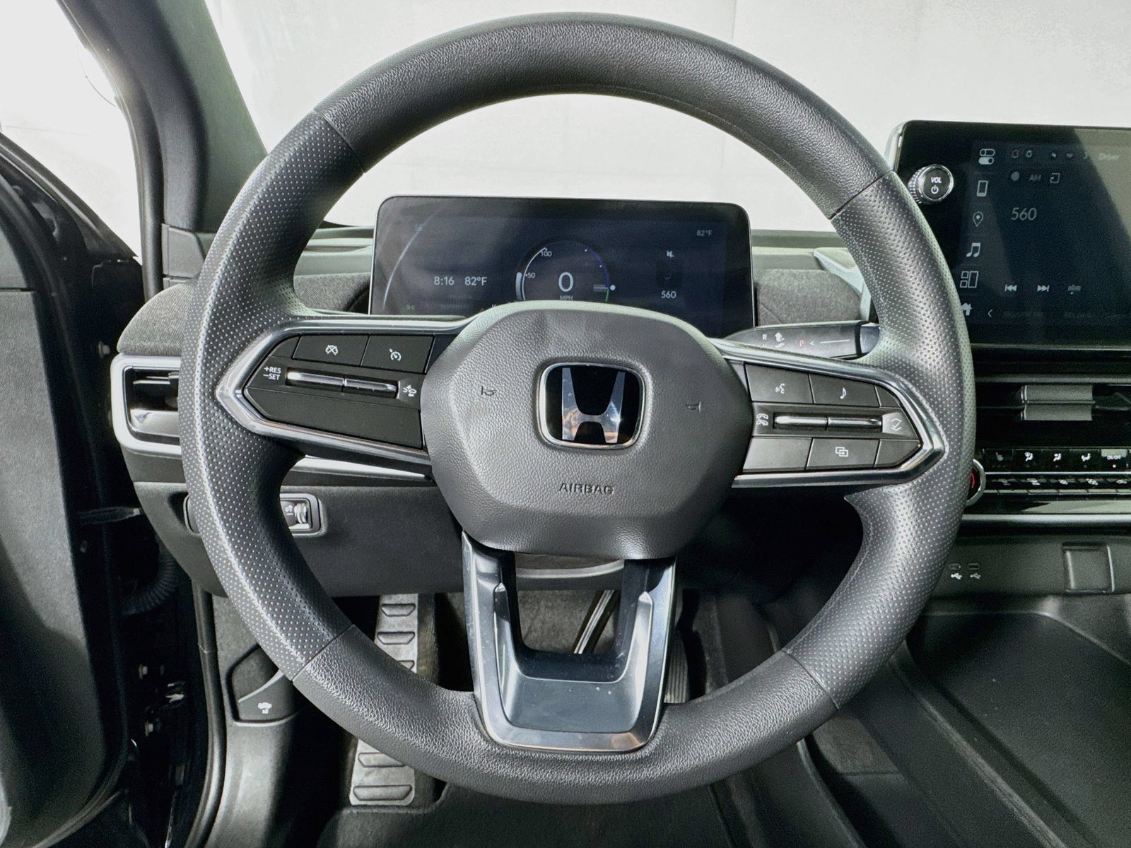 Used 2024 Honda Prologue EX image 11
