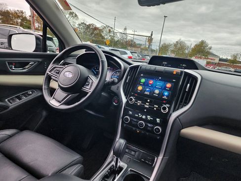 Used 2019 Subaru Ascent Limited image 29