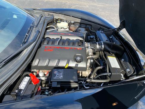 Used 2006 Chevrolet Corvette Convertible w/ Preferred Equipment Group RWD image 44