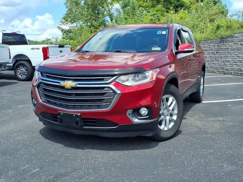 Used 2019 Chevrolet Traverse LT AWD/4WD image 3