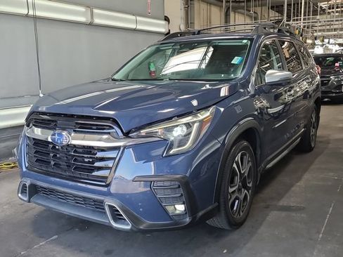 Used 2023 Subaru Ascent Touring AWD/4WD image 2