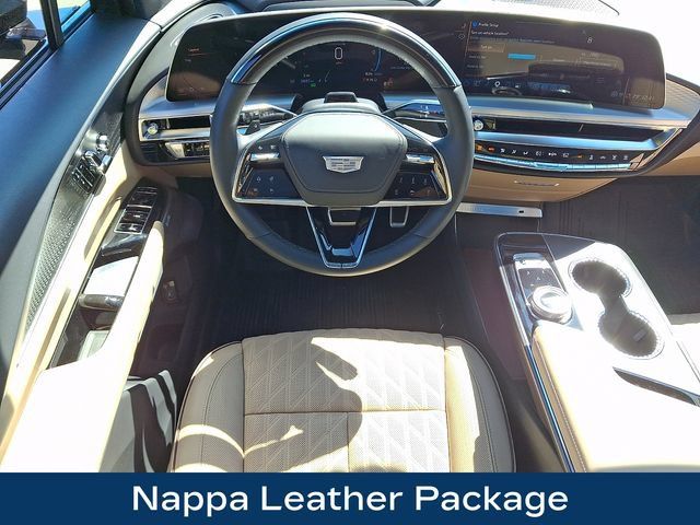 Used 2026 Cadillac Lyriq Signature Luxury w/ Nappa Leather Package AWD/4WD image 3