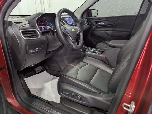 Used 2023 Chevrolet Equinox Premier AWD/4WD image 13