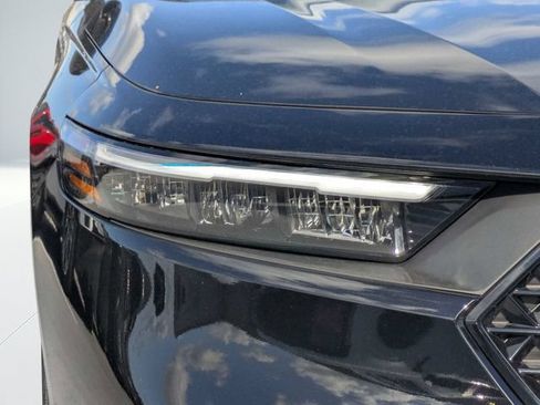 Used 2025 Honda Accord Sport image 9