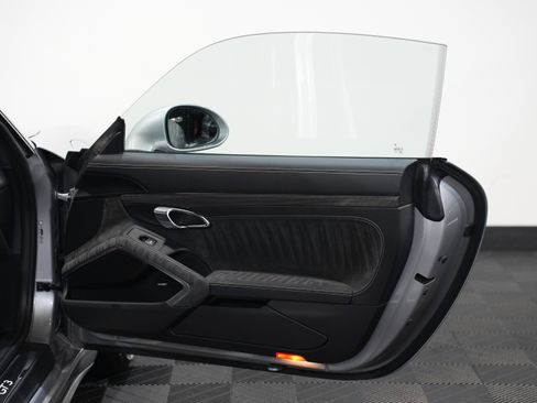 Used 2018 Porsche 911 GT3 image 26