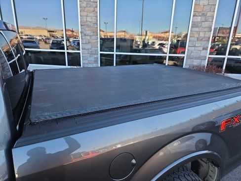 Used 2018 Ford F150 Platinum w/ Max Trailer Tow Package image 26