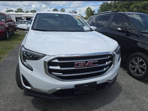 Used 2020 GMC Terrain SLT AWD/4WD image 1