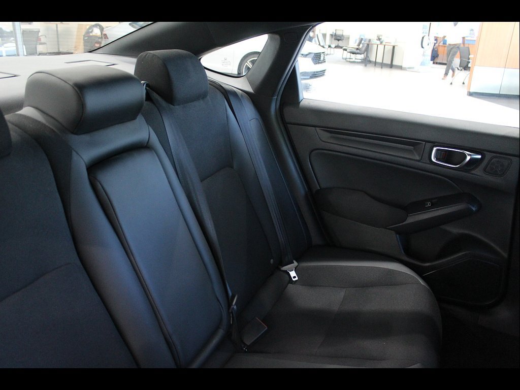 Certified 2025 Honda Civic Sport image 21