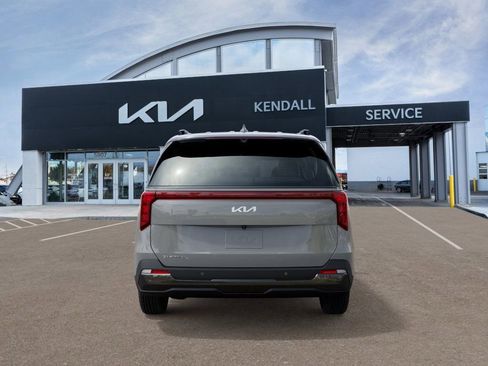 New 2026 Kia Carnival SX image 5