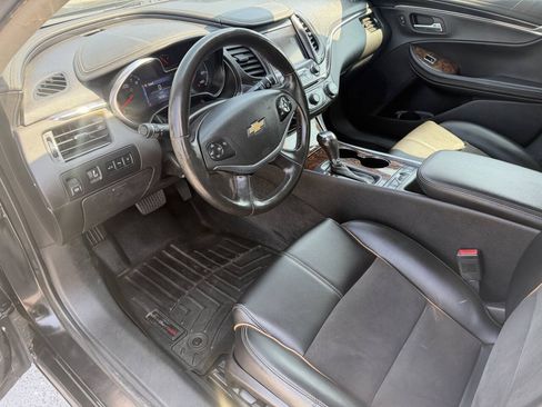 Used 2014 Chevrolet Impala LT w/ Premium Seating Package FWD image 9