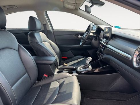 Used 2020 Kia Forte EX FWD image 18