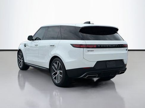 Used 2023 Land Rover Range Rover Sport SE AWD/4WD image 3
