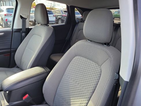 Certified 2022 Ford Escape SE w/ Convenience Package image 19