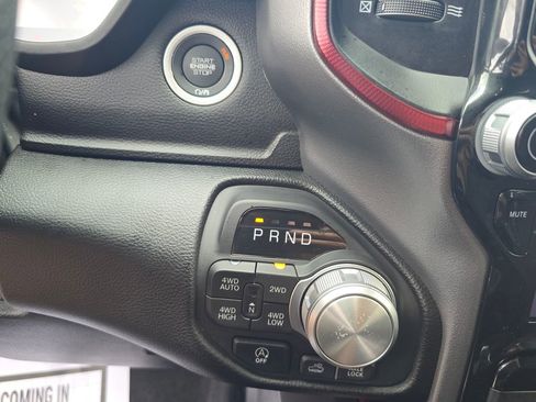 Used 2025 RAM 1500 Rebel AWD/4WD image 31