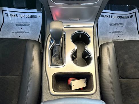 Used 2018 Jeep Grand Cherokee Altitude AWD/4WD image 27