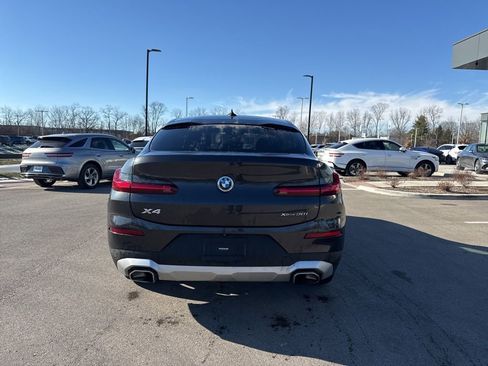 Used 2023 BMW X4 xDrive30i w/ Premium Package AWD/4WD image 3