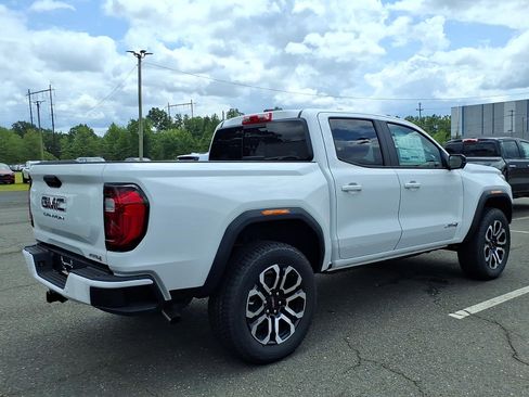 New 2026 GMC Canyon AT4 w/ Technology Plus Package AWD/4WD image 5