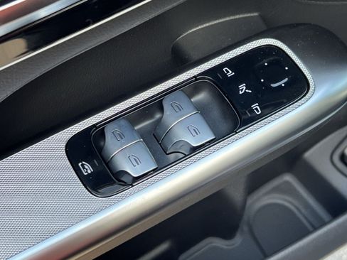 New 2026 Mercedes-Benz GLC 300 4MATIC image 20