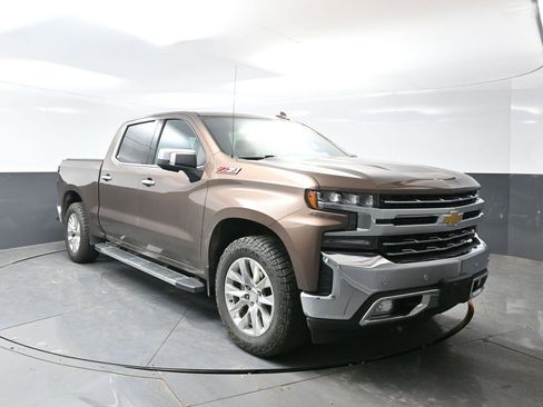 Used 2019 Chevrolet Silverado 1500 LTZ image 5