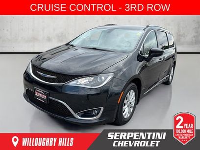 Used 2018 Chrysler Pacifica Touring-L