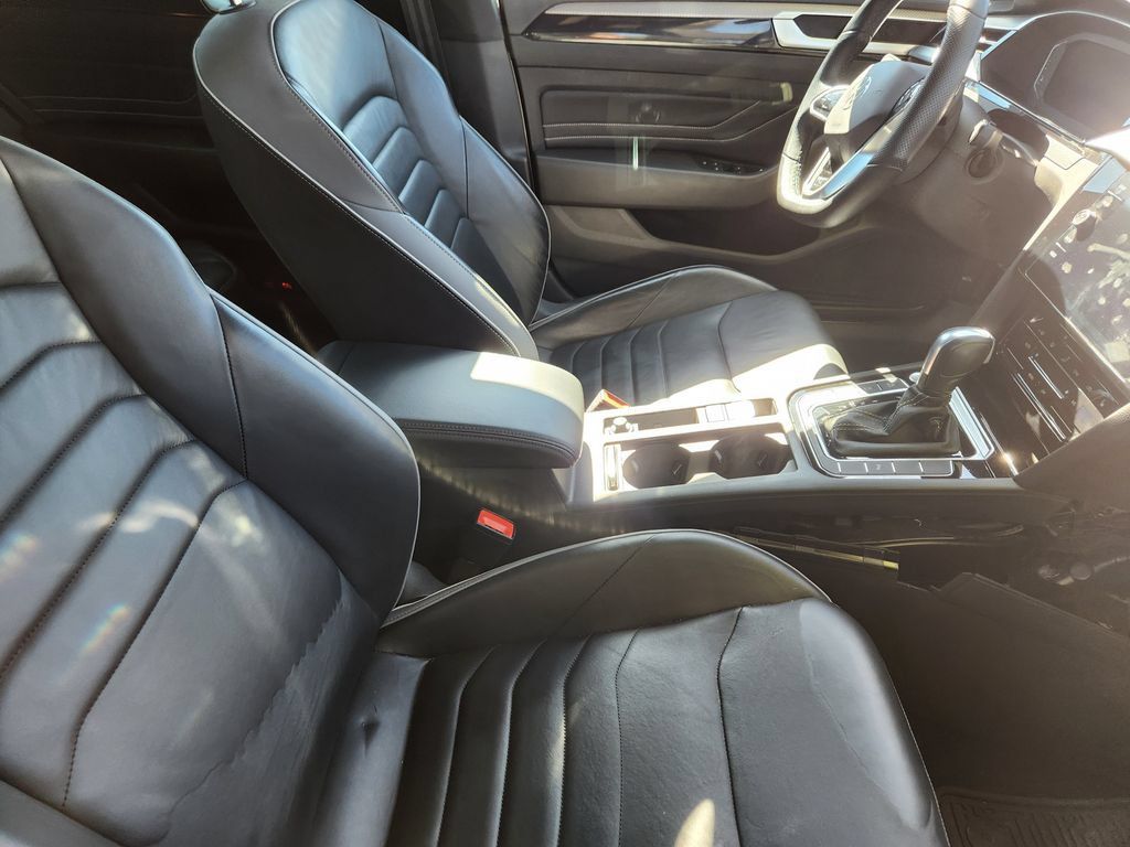 Used 2023 Volkswagen Arteon SEL AWD/4WD image 10
