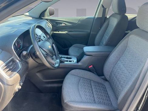 Used 2023 Chevrolet Equinox LT w/ Driver Convenience Package AWD/4WD image 10