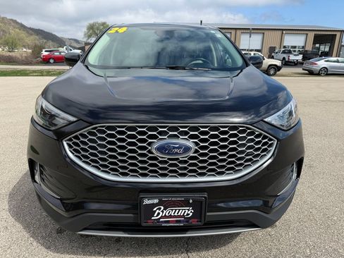 Used 2024 Ford Edge SEL w/ Convenience Package AWD/4WD image 2