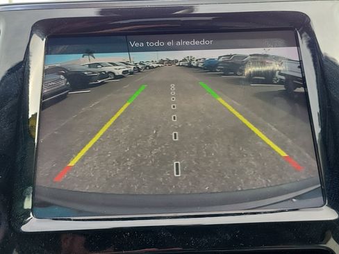 Used 2020 Jeep Cherokee Limited image 23