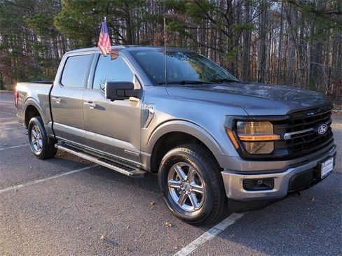 Used 2024 Ford F150 XLT w/ Mobile Office Package image 2