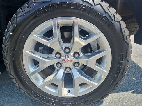 Used 2017 GMC Sierra 1500 SLT w/ SLT Premium Package AWD/4WD image 32