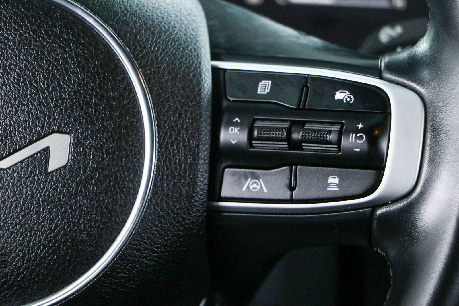 Used 2025 Kia K5 GT-Line FWD image 14