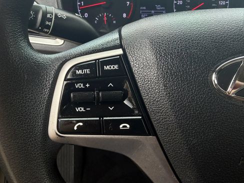 Used 2020 Hyundai Accent SE w/ Cargo Package FWD image 16