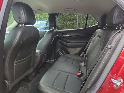 Used 2024 Buick Encore GX Avenir image 13