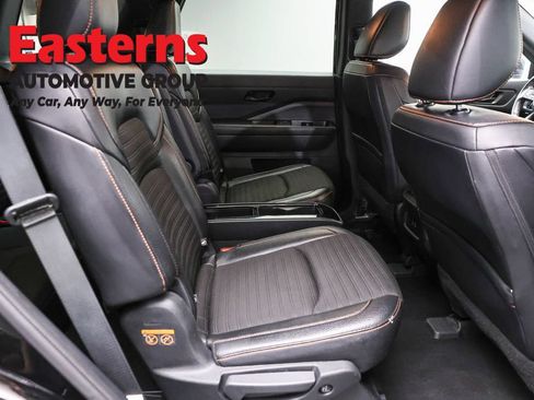 Used 2023 Nissan Pathfinder Rock Creek AWD/4WD image 25