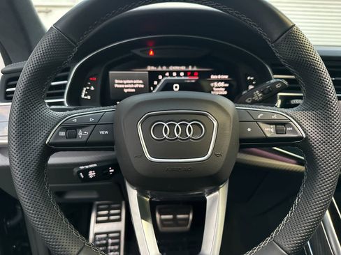 Used 2024 Audi SQ8 Prestige w/ Prestige Package image 24
