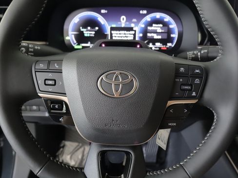 New 2026 Toyota Crown AWD/4WD image 11