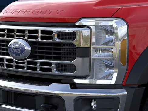 New 2026 Ford F450 XLT w/ XLT Value Package AWD/4WD image 17