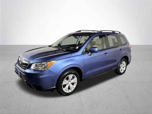 Used 2015 Subaru Forester 2.5i Premium w/ All-Weather Package AWD/4WD image 2