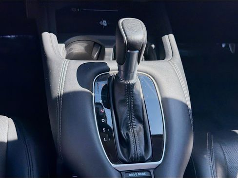 Certified 2024 Honda HR-V EX-L image 16