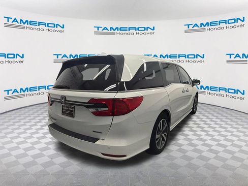 Used 2022 Honda Odyssey Touring image 5