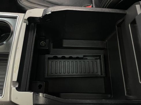 Used 2017 Ford F350 Lariat w/ Lariat Ultimate Package image 39