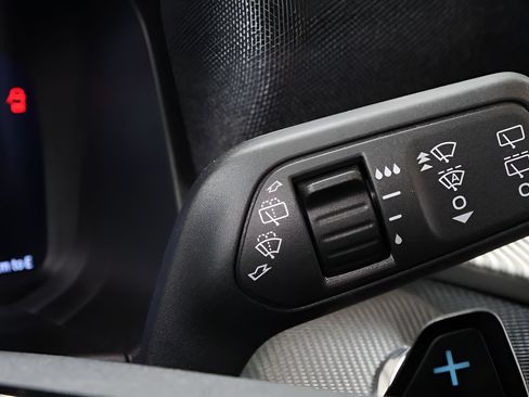 Used 2025 Ford Explorer ST AWD/4WD image 18