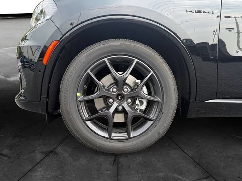 New 2026 Dodge Durango GT AWD/4WD image 14