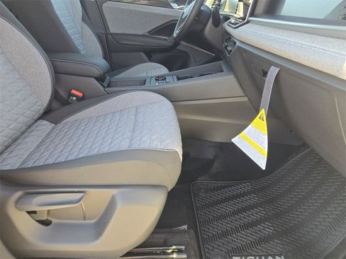 New 2026 Volkswagen Tiguan S image 11