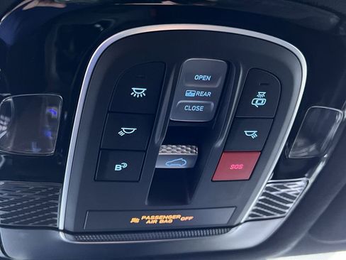 Used 2025 Hyundai Palisade Calligraphy image 34